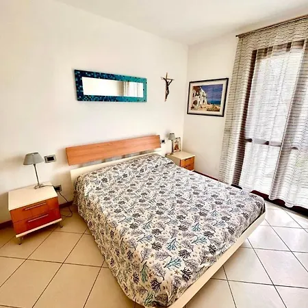 Trilo Adriatico A Due Passi Dal Mare Con Giardino Aria Condizionata E Posto Auto Apartment